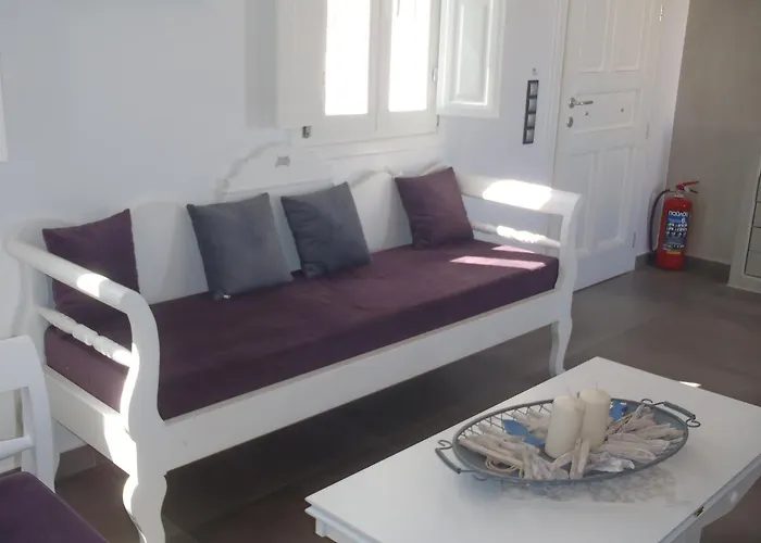 Santoxenia Luxury Villa Kamari (Santorini)