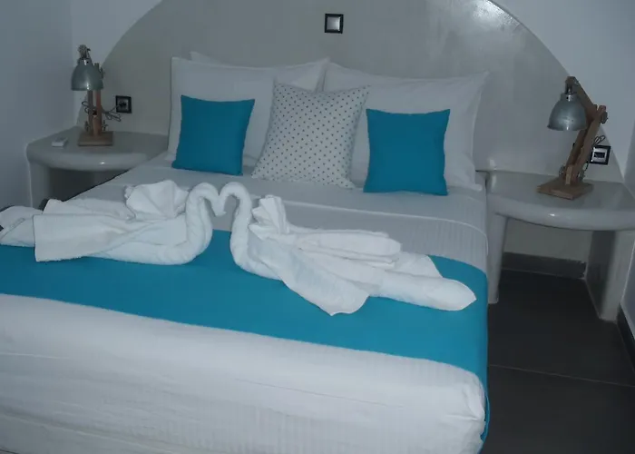 Santoxenia Luxury Villa *