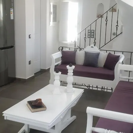 Santoxenia Luxury Kamari (Santorini)
