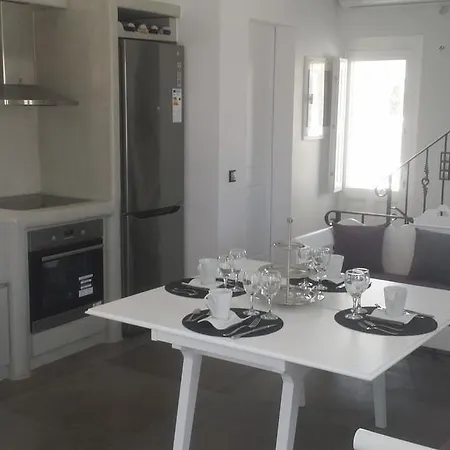 Santoxenia Luxury Kamari (Santorini)