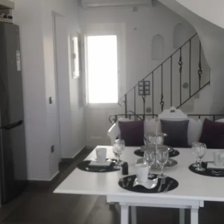 Santoxenia Luxury Kamari (Santorini)