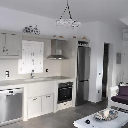 Santoxenia Luxury * Kamári