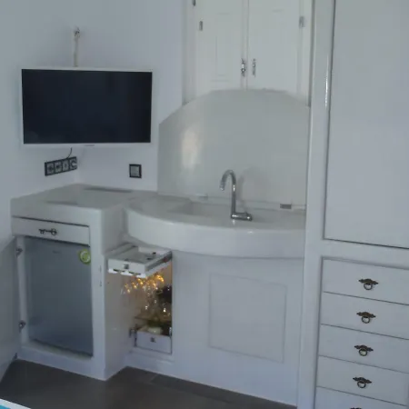 Santoxenia Luxury * Kamári