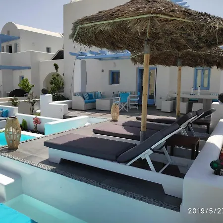 Santoxenia Luxury Villa Kamári