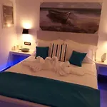 Santoxenia Luxury