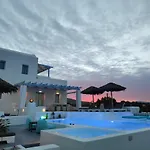 Santoxenia Luxury *