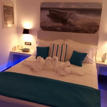 Santoxenia Luxury