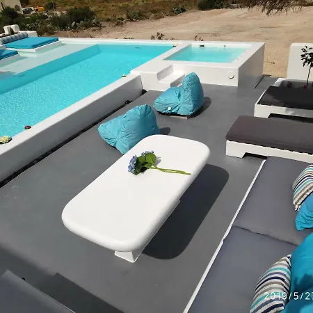 Santoxenia Luxury